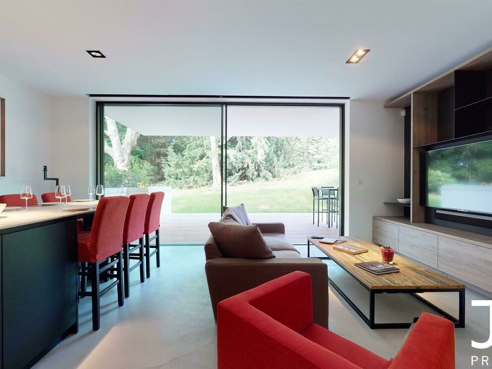 Rez-de-chaussée à louer à Woluwe-Saint-Pierre