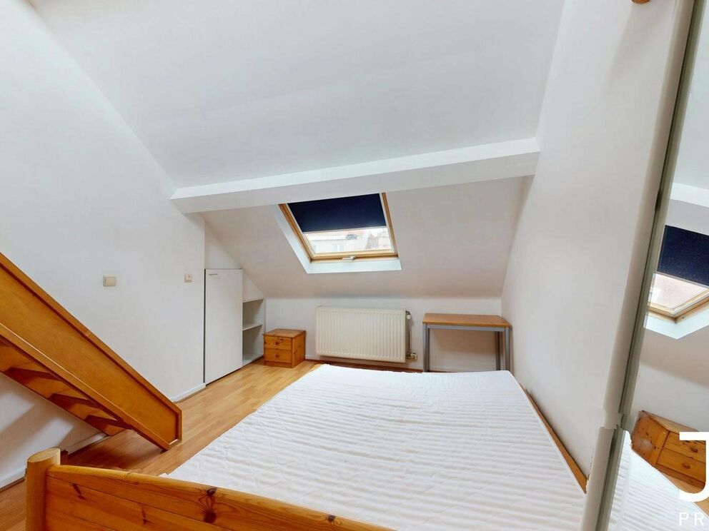 Triplex for rent in Etterbeek