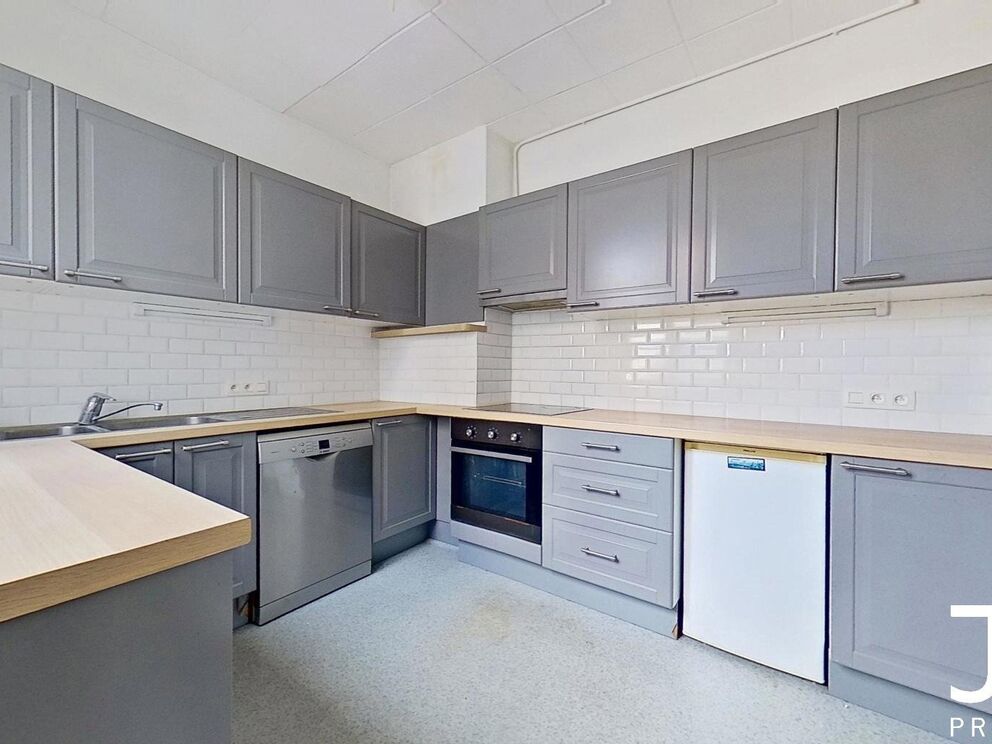Triplex for sale in Sint-Pieters-Woluwe