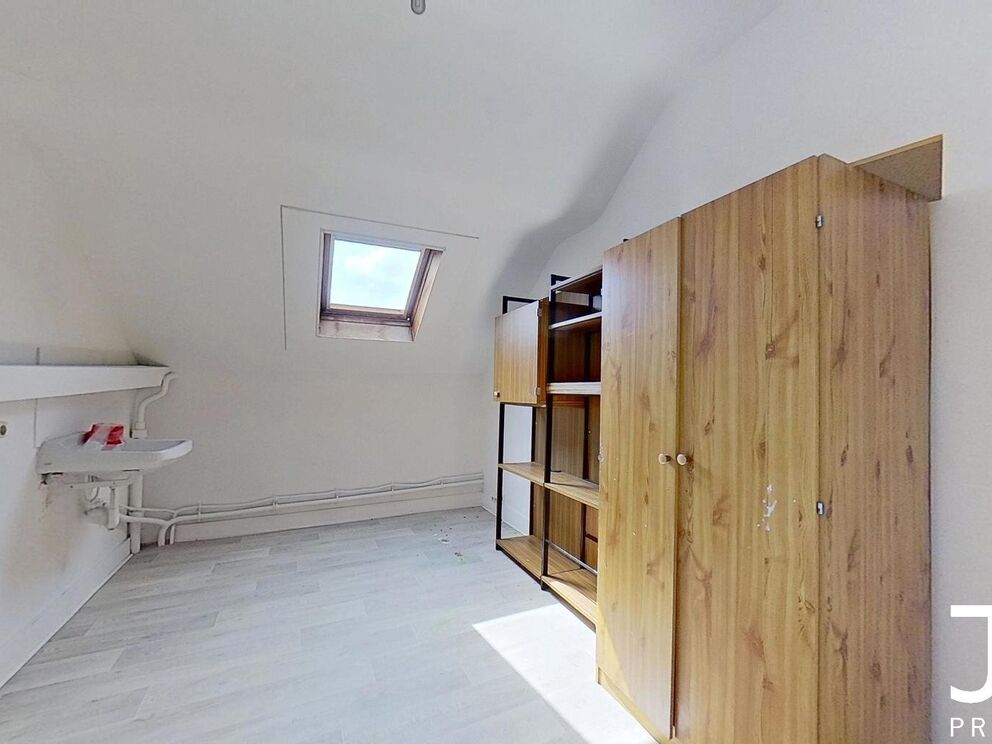 Triplex for sale in Sint-Pieters-Woluwe